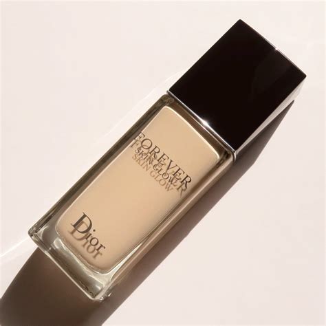 dior forever skin glow review.